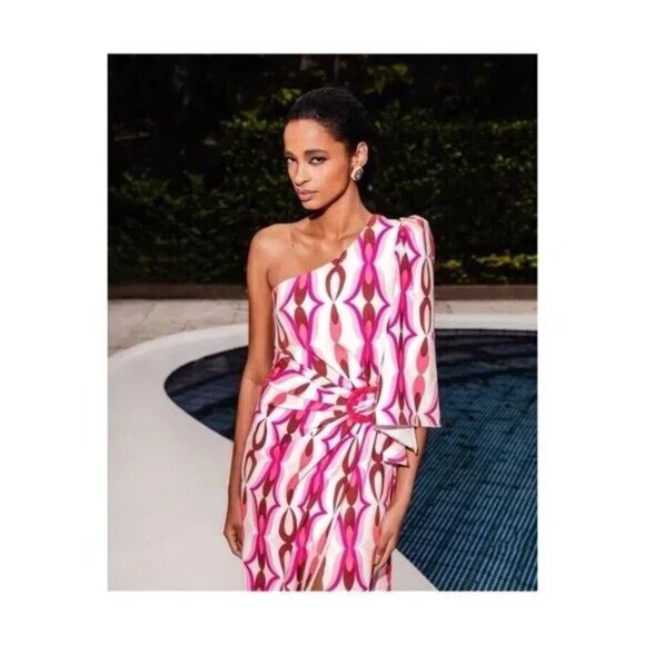 NWT PatBO Twist One Shoulder Maxi Dress Flamant PINK FWRD NEW OFFSHOULDER MAXI - Picture 4 of 9